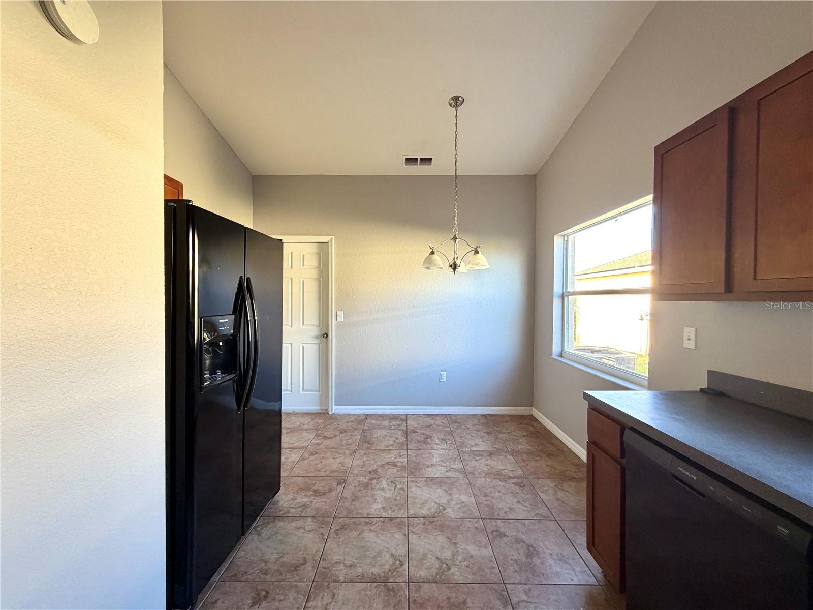 MANDOLIN 02 - Residential