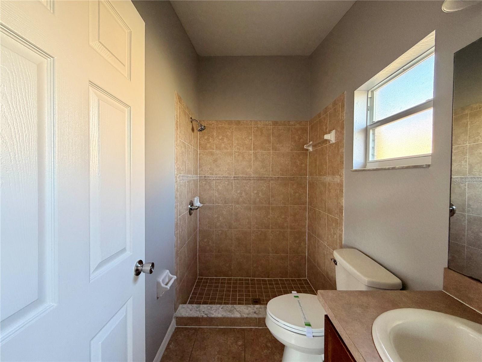 MANDOLIN 02 - Residential