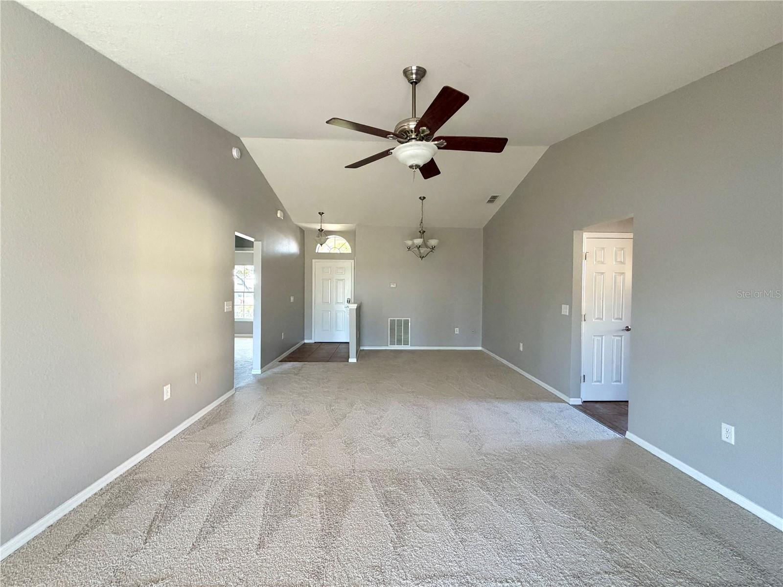 MANDOLIN 02 - Residential