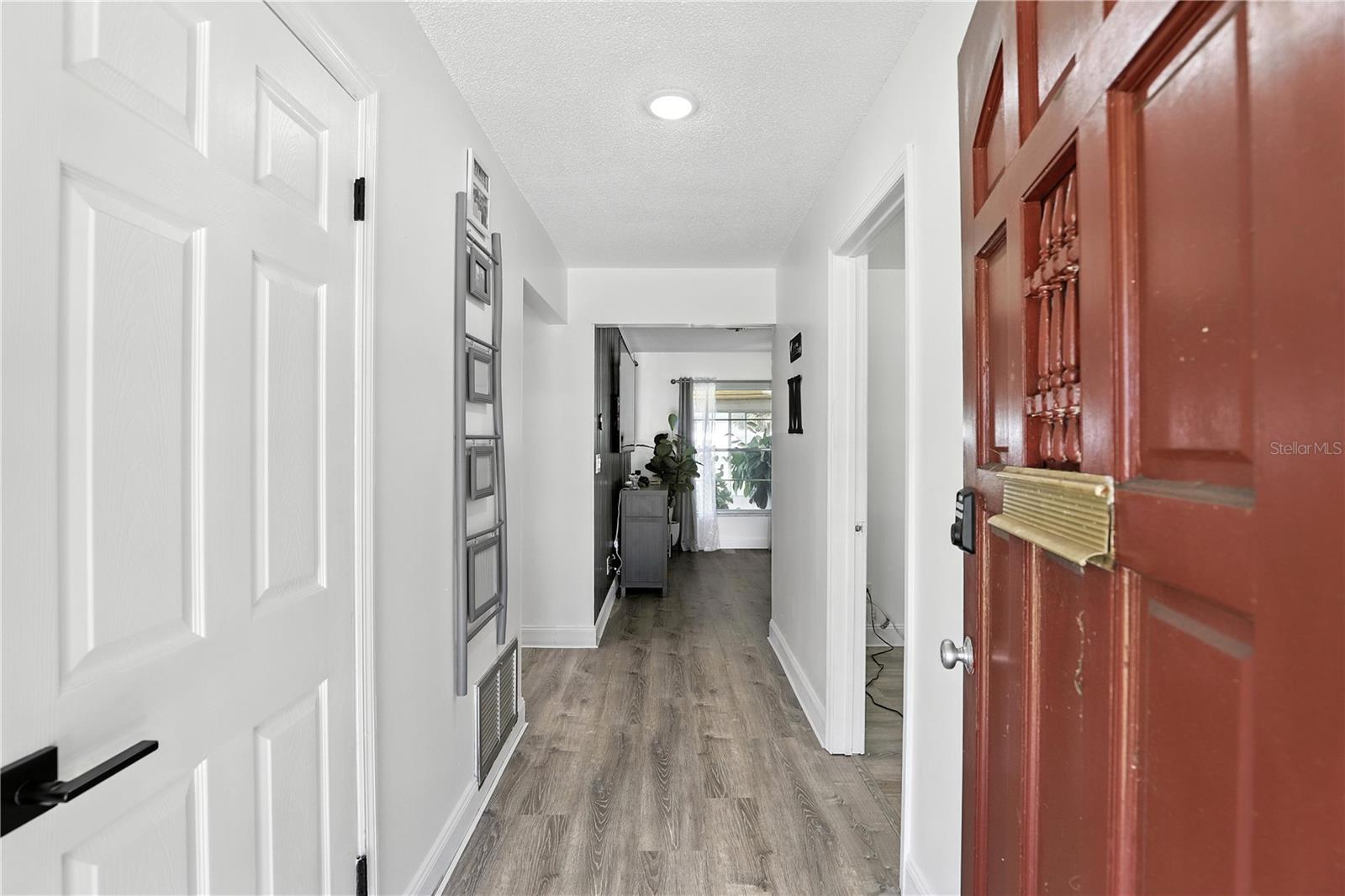 2908 CLEAR WAY