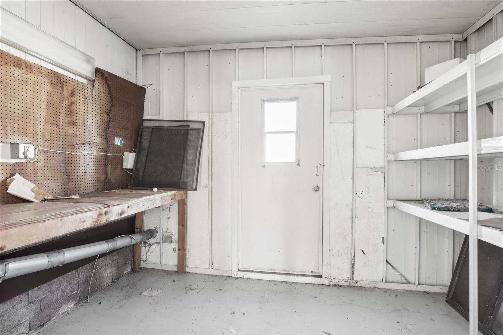 TIMBER LAKE ESTATES - Residential Lease