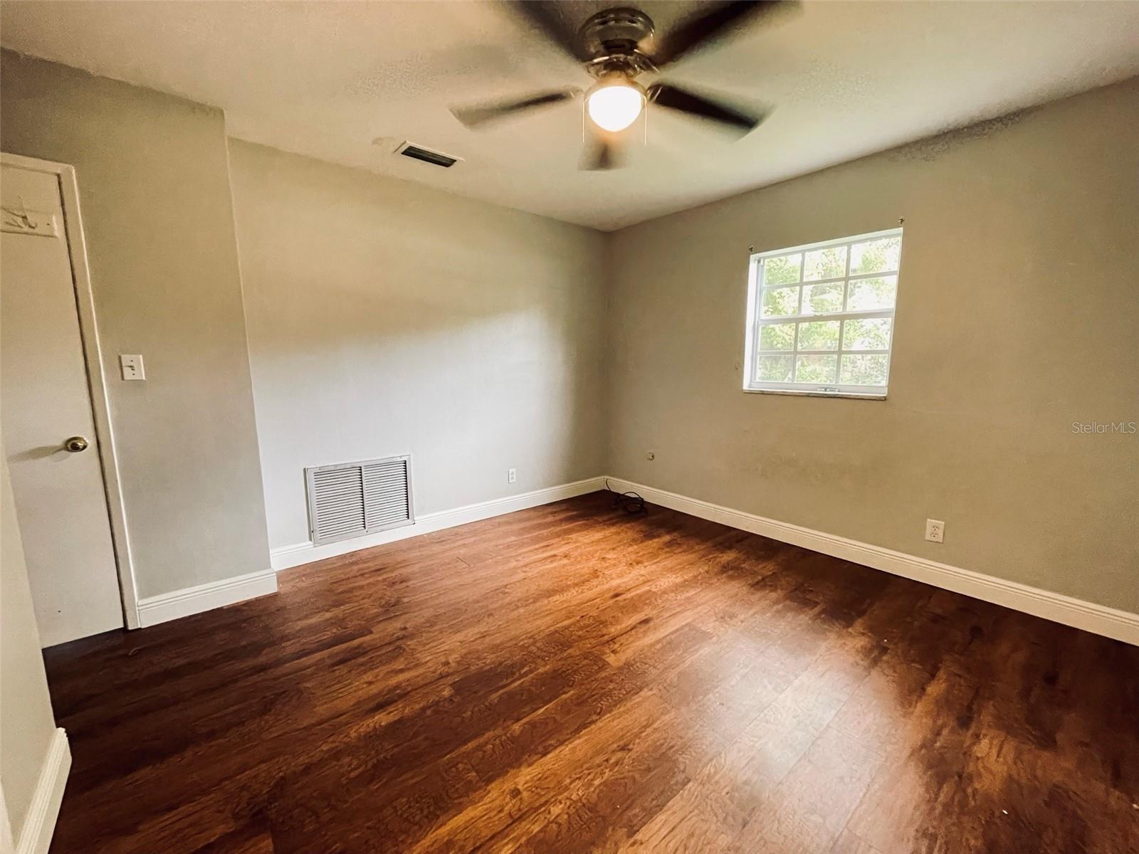 GOLF VIEW ESTATES REV - Residential Lease