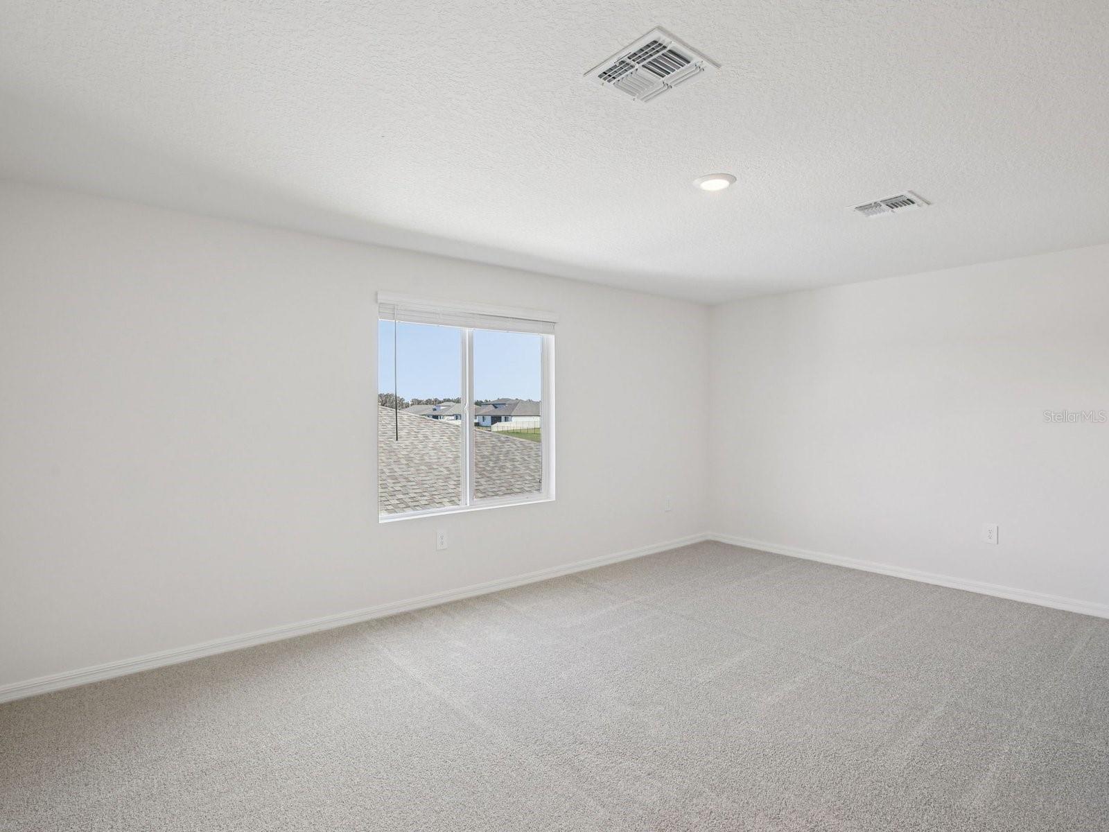 MAGNOLIA BAY - Residential
