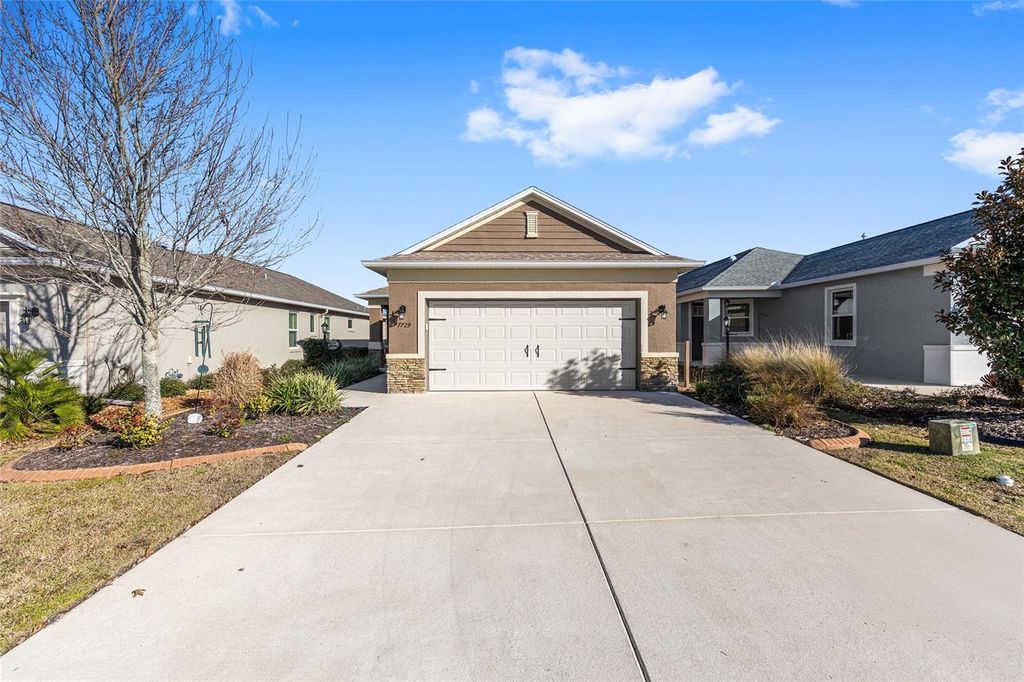 Photo of 7729 SW 86th Terrace Road, Ocala, FL 34481 (MLS # OM717697)