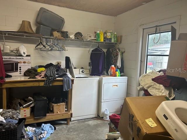 HOLIDAY ACRES UNREC - Residential