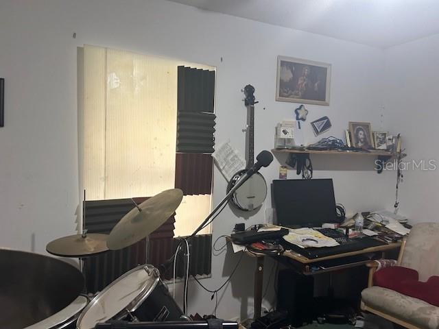 HOLIDAY ACRES UNREC - Residential