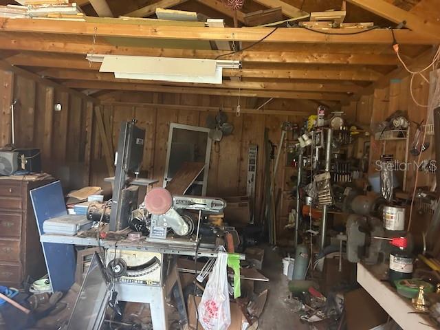 HOLIDAY ACRES UNREC - Residential