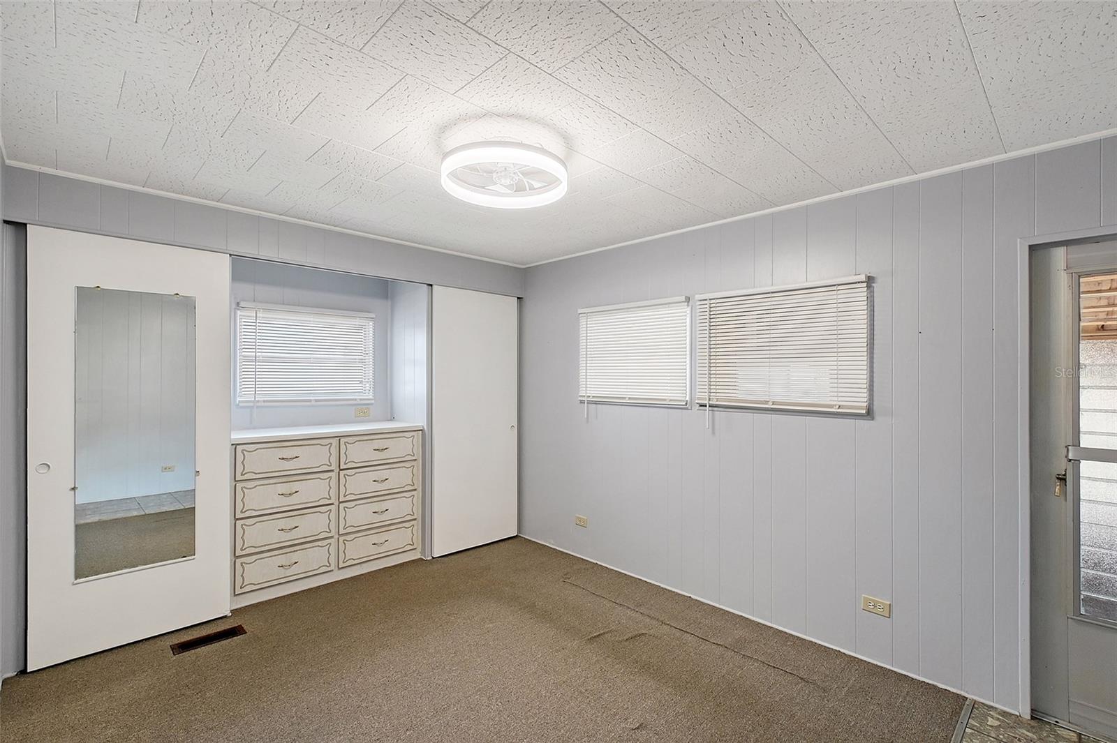 TRAILER ESTATES - Residential