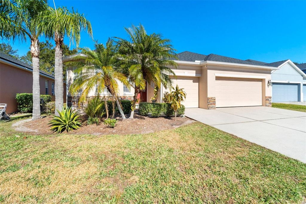 Photo of 2413 Courtown Court, Orlando, FL 32824 (MLS # S5142966)