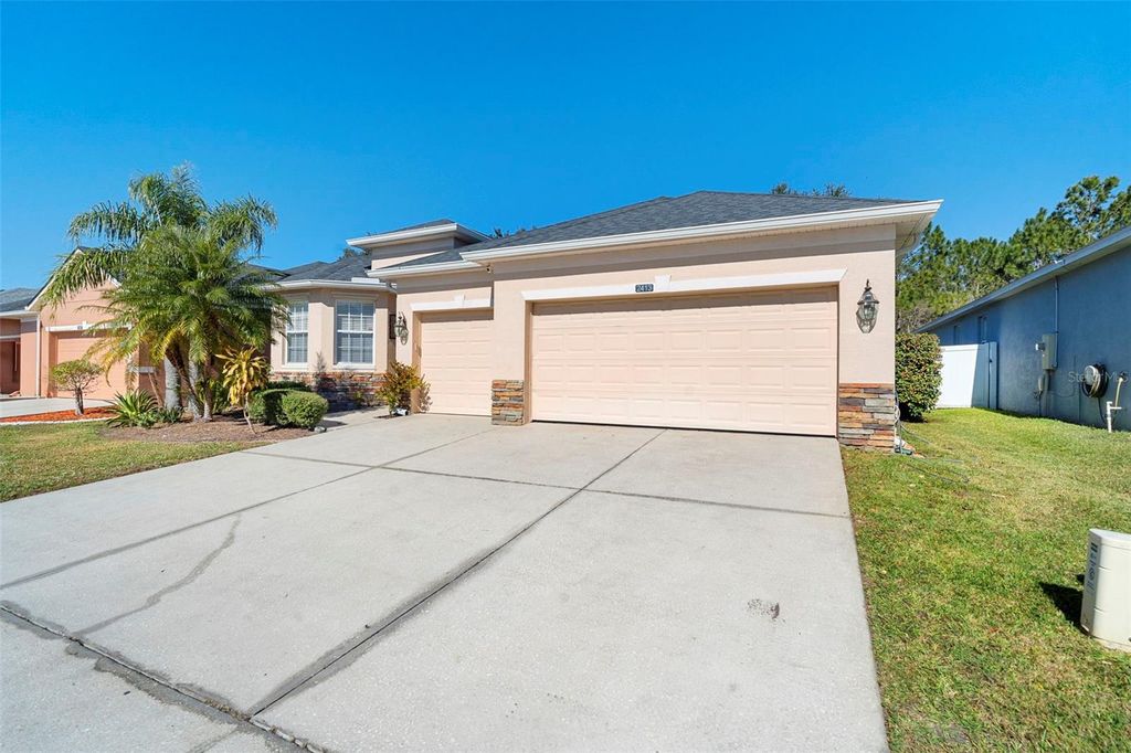 Photo of 2413 Courtown Court, Orlando, FL 32824 (MLS # S5142966)