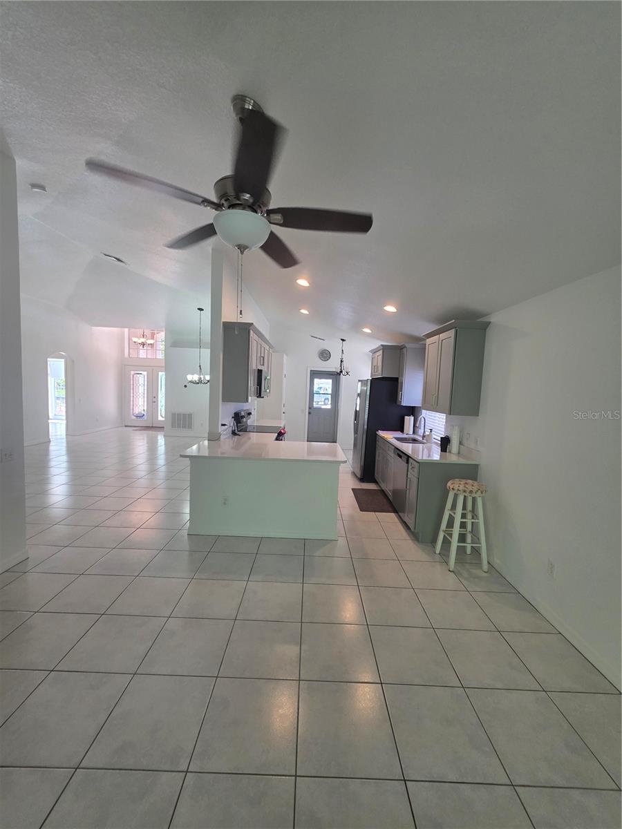 RIVERS POINTE - Residential