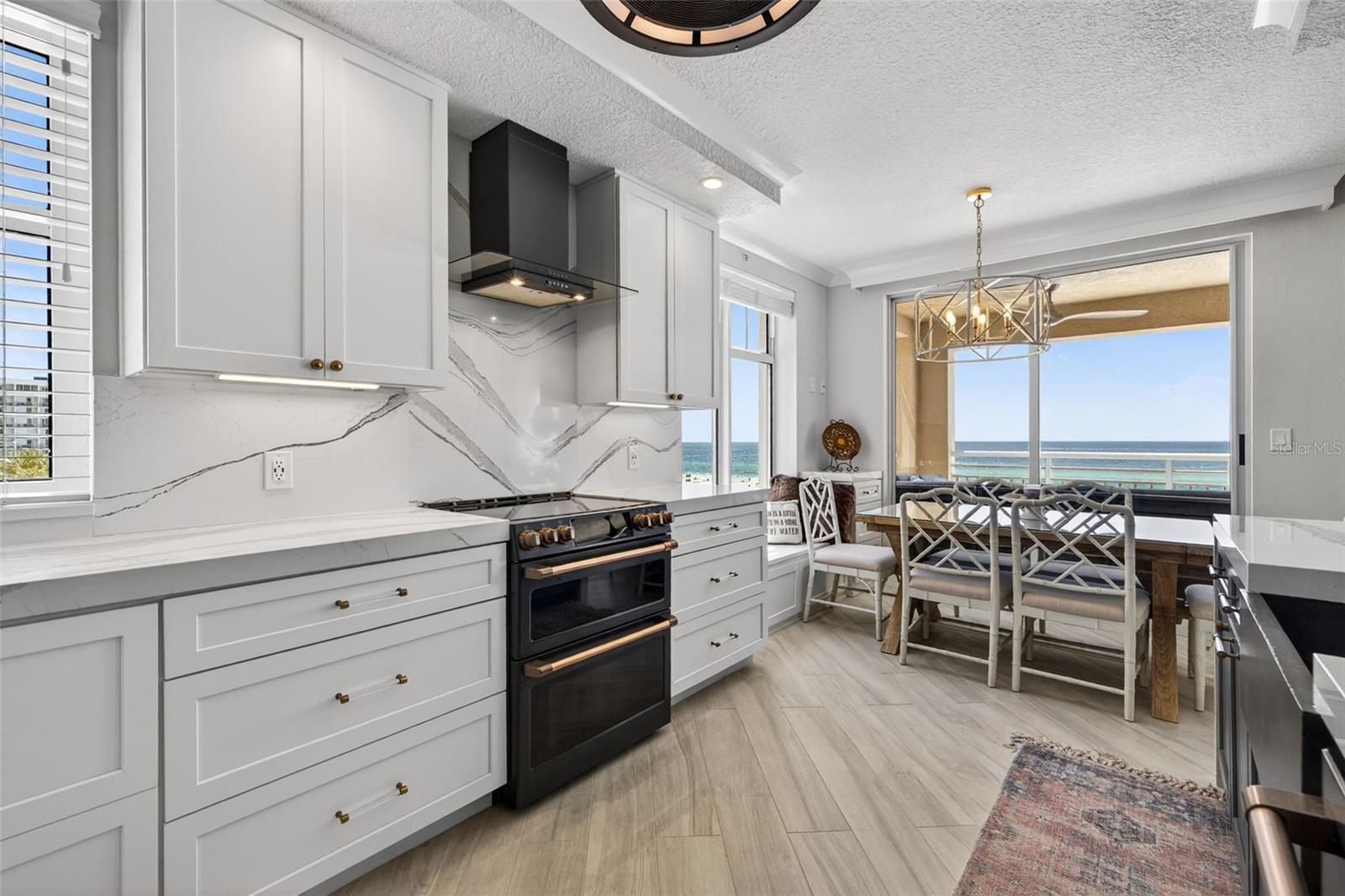 MANDALAY BEACH CLUB CONDO - Residential