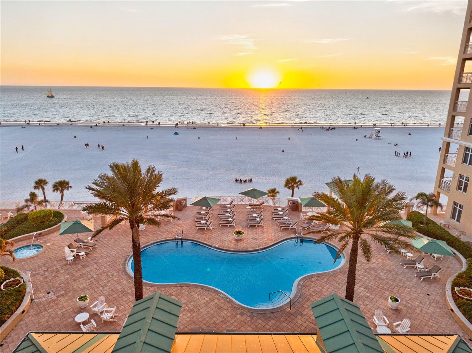 MANDALAY BEACH CLUB CONDO - Residential