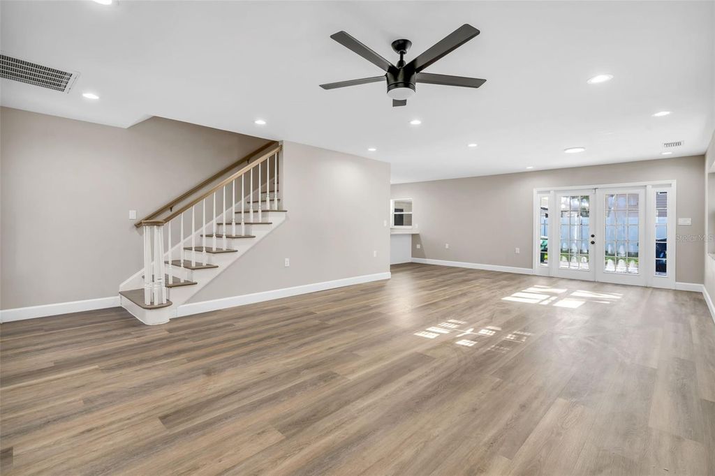Photo of 4831 W San Jose Street, Tampa, FL 33629 (MLS # TB8435706)