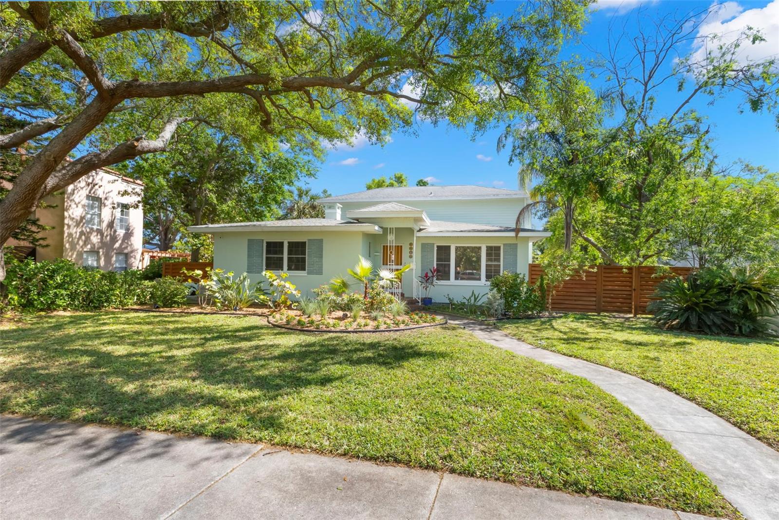 2217 BREVARD ROAD NE
