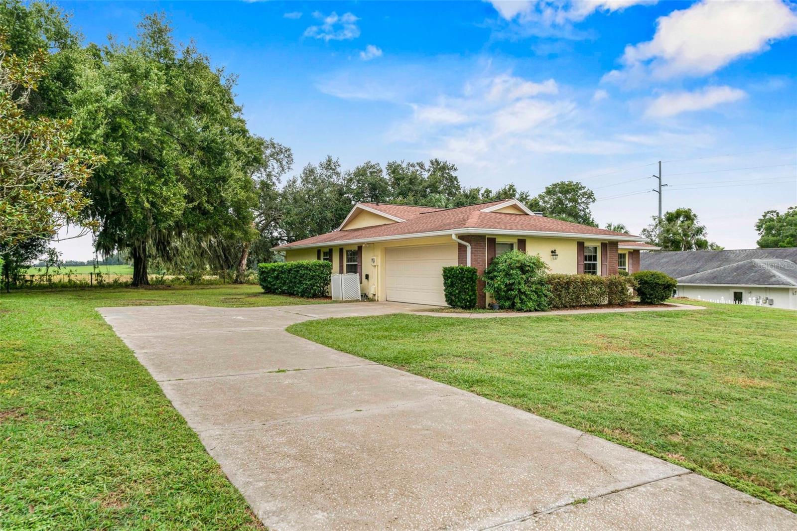 CONNELL LAKE ESTATES - Residential