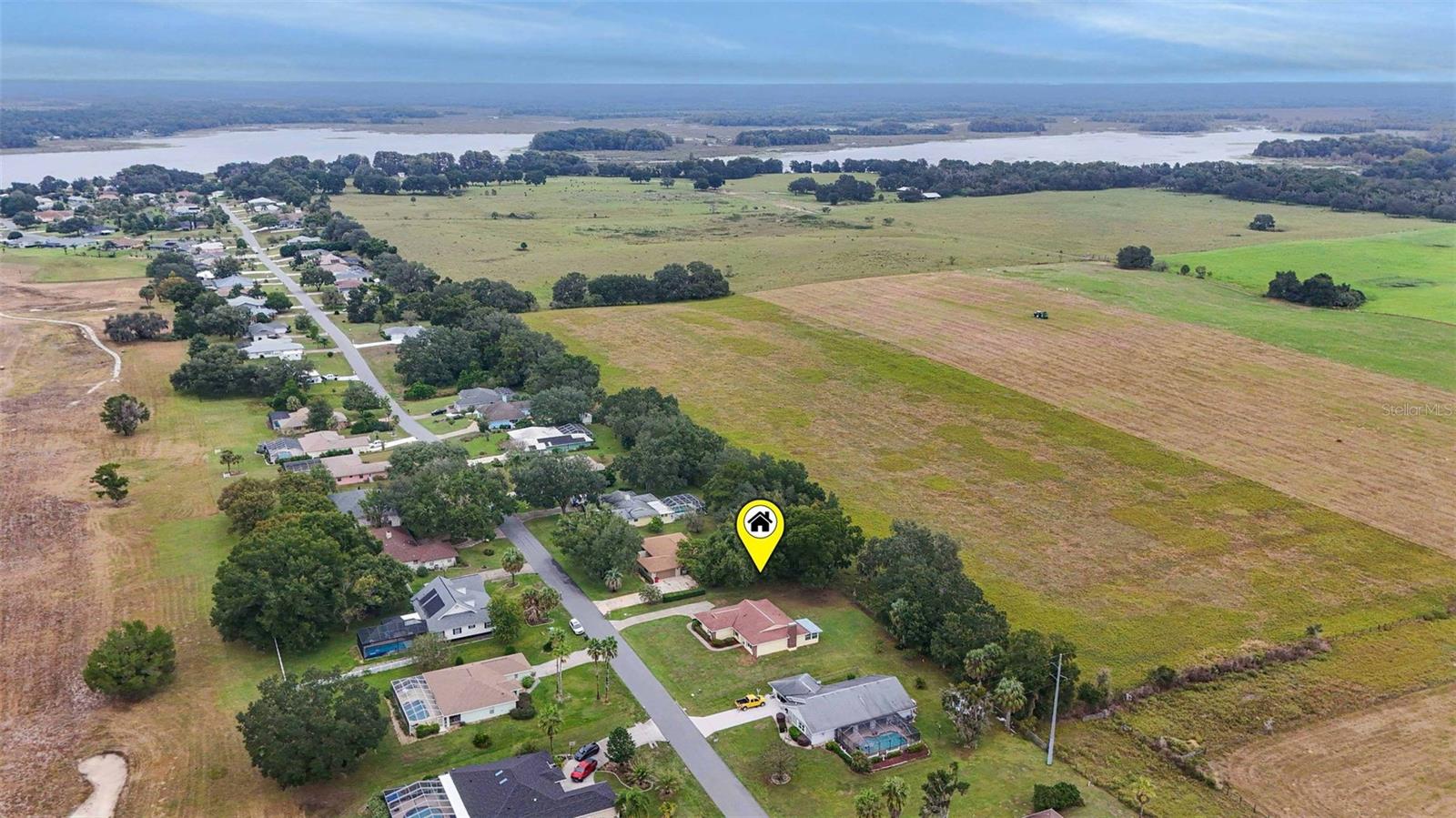 CONNELL LAKE ESTATES - Residential