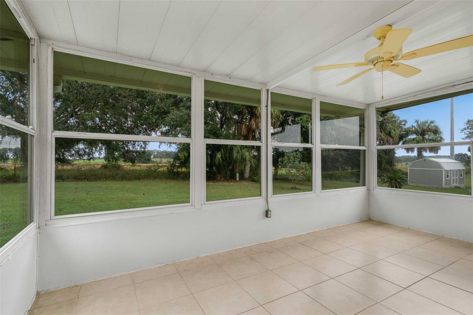 CONNELL LAKE ESTATES - Residential