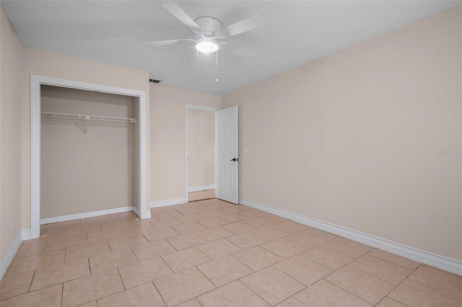 CONNELL LAKE ESTATES - Residential