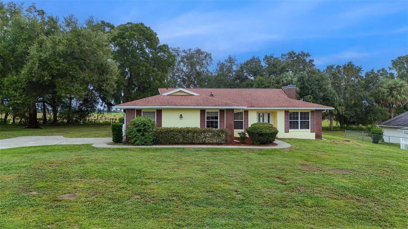 CONNELL LAKE ESTATES - Residential