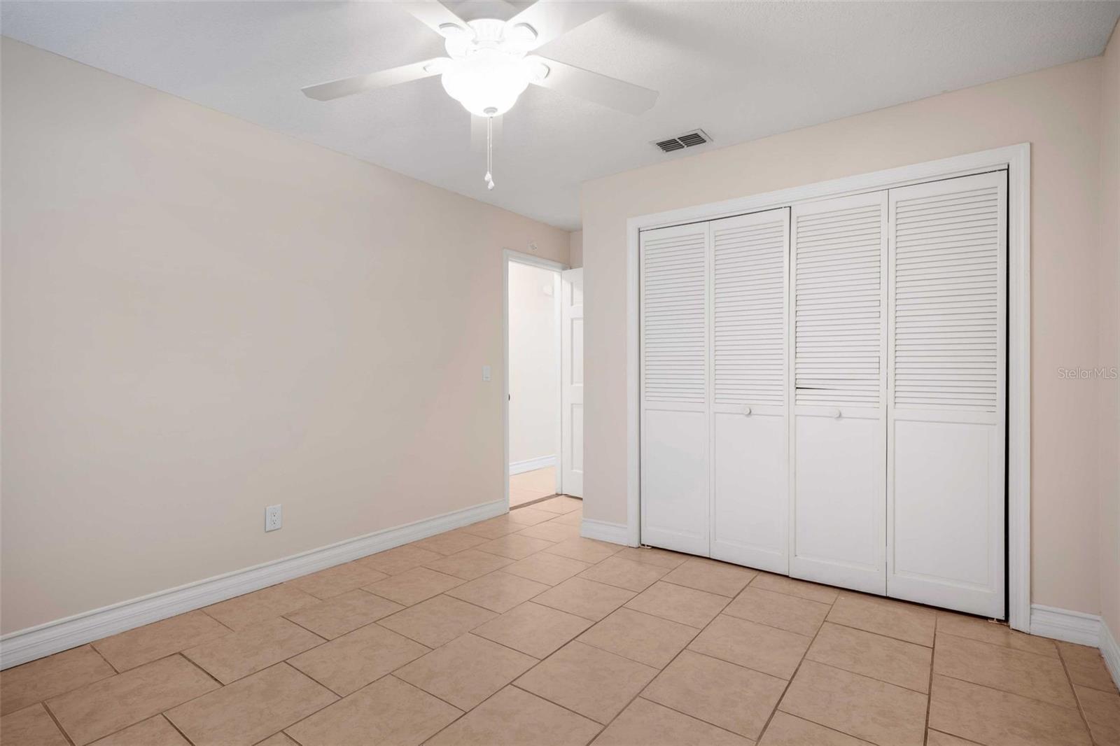 CONNELL LAKE ESTATES - Residential