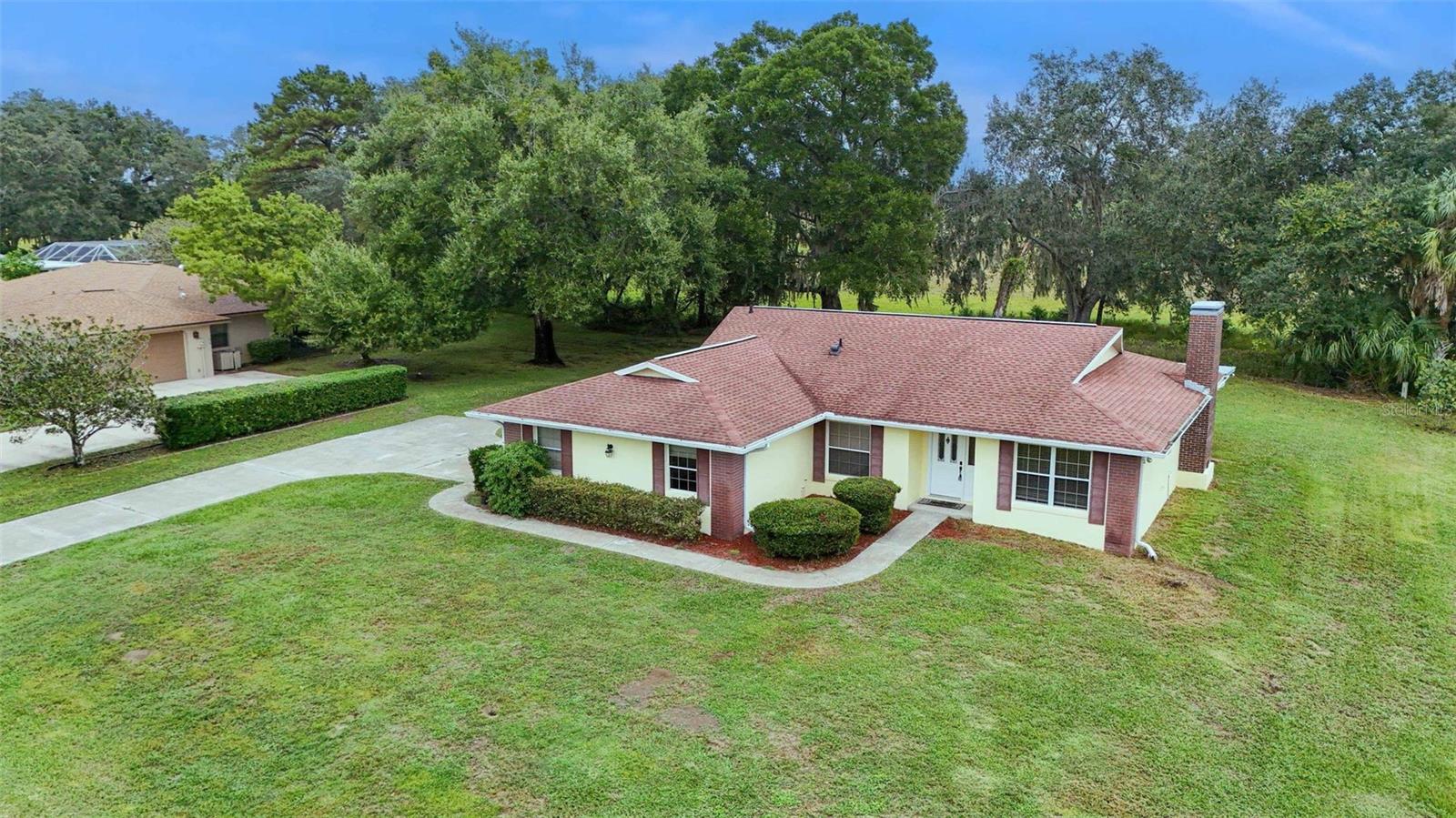 CONNELL LAKE ESTATES - Residential