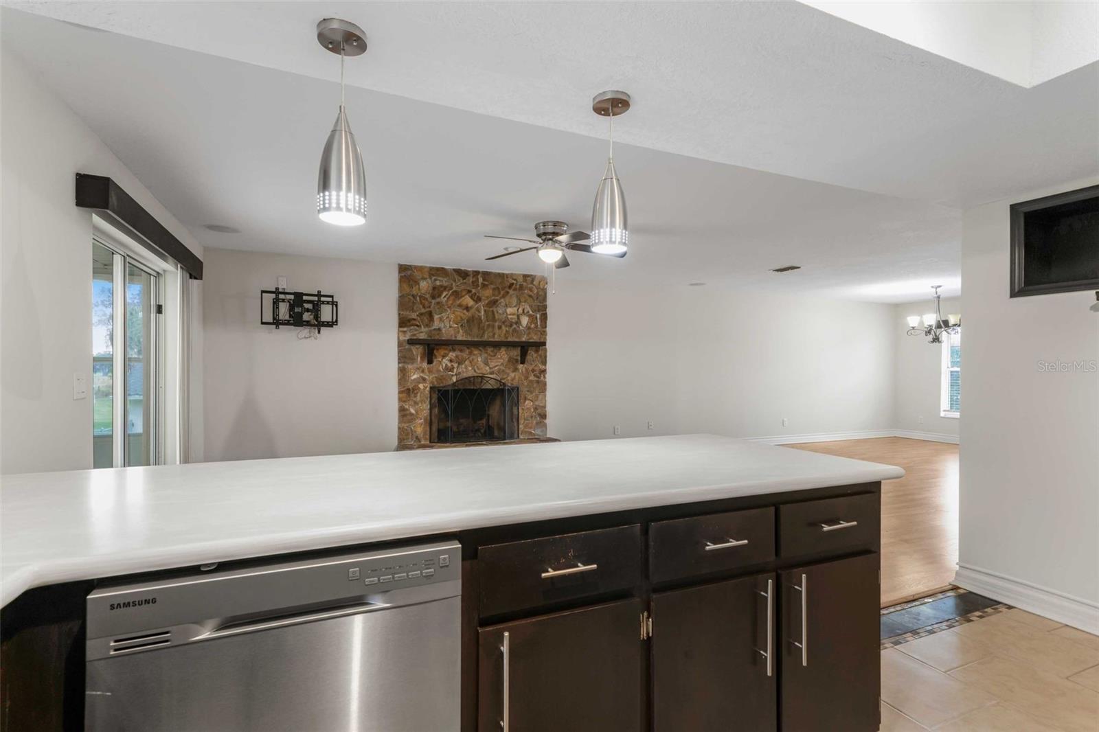 CONNELL LAKE ESTATES - Residential