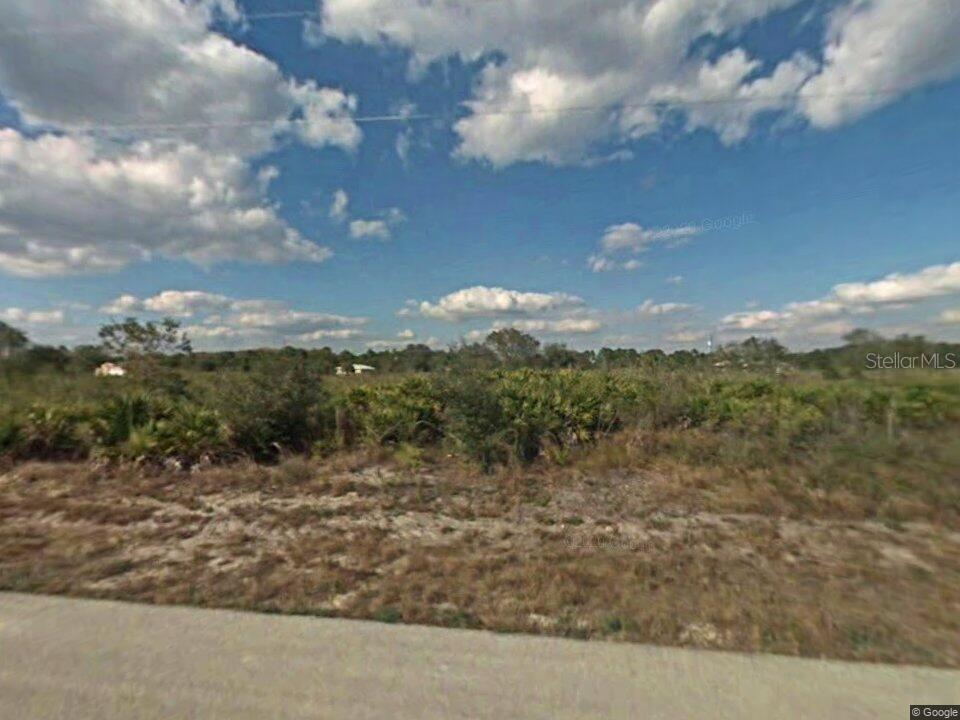Private cul de sac homesite. Conveniently located to shopping, dining, banking and all that sunny Port Charlotte has to offer. Close to Englewood
