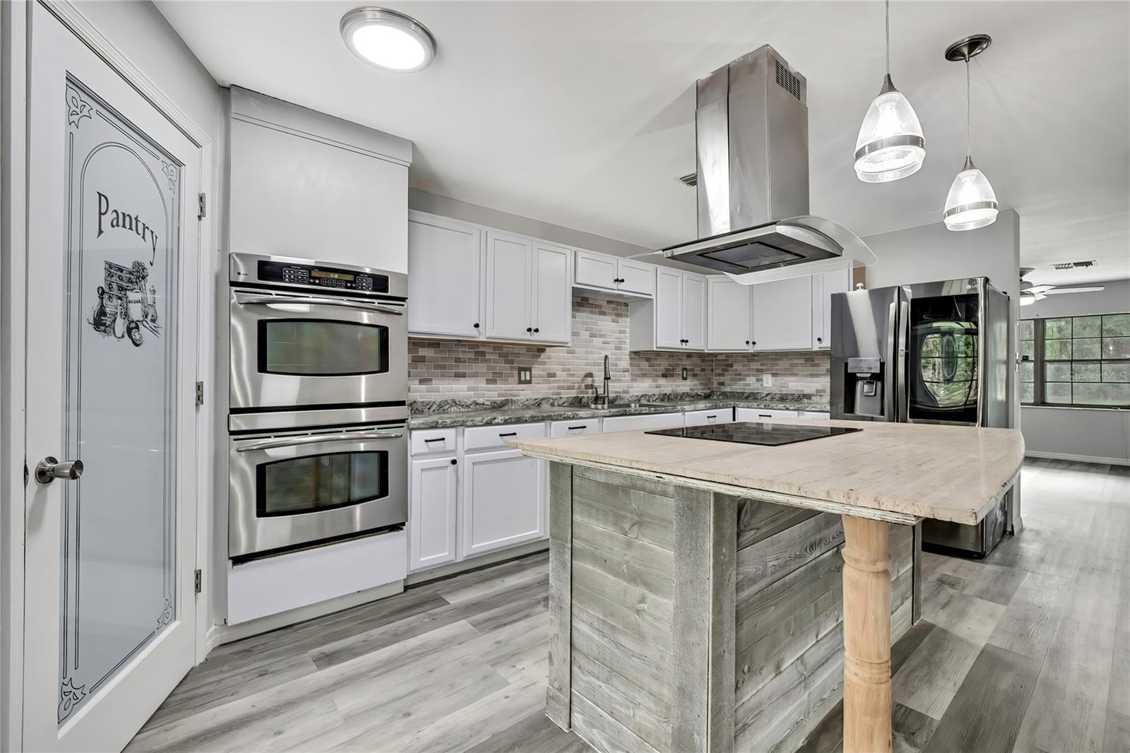 5113 CEDAR LANE