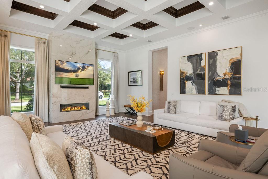 KEENES POINTE - Residential