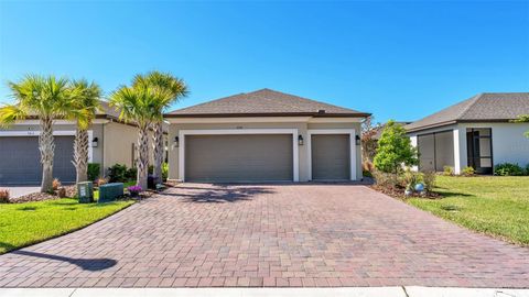Photo of 779 Via Como Street, Kissimmee, FL 34759 (MLS # L4961219)