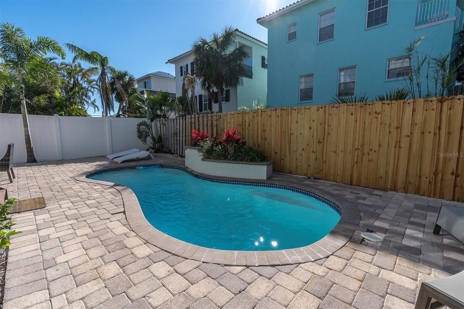 CASANAS - Residential