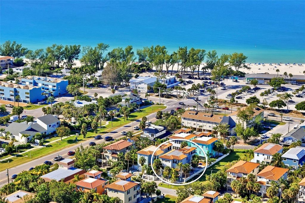 Photo of 4006 5th Avenue, Holmes Beach, FL 34217 (MLS # A4671831)