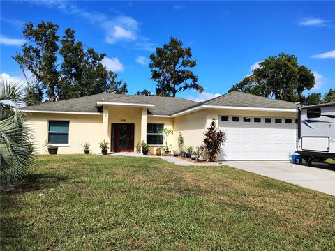Photo of 876 Cr 467, Lake Panasoffkee, FL 33538 (MLS # G5099469)