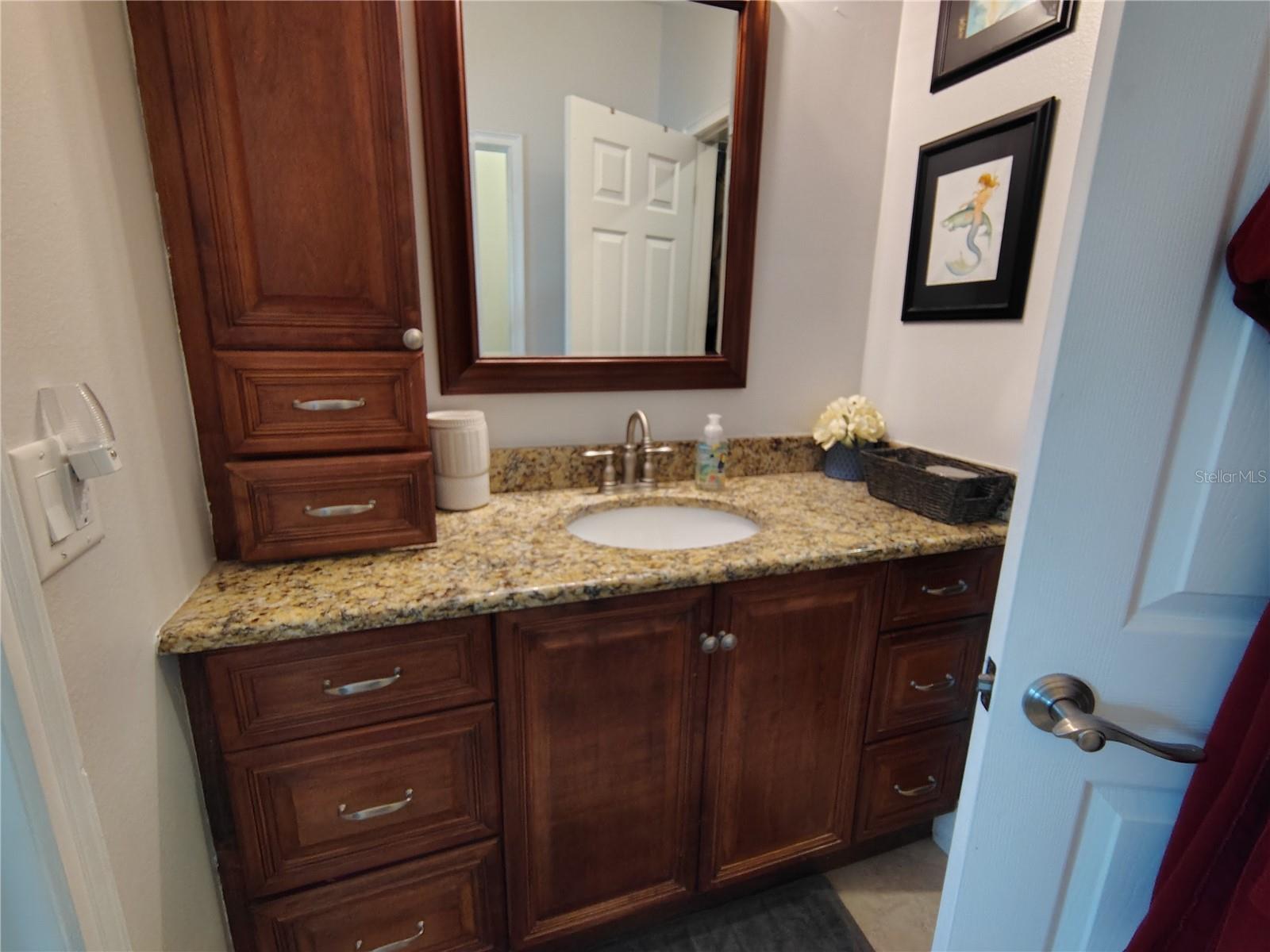 LAKE SHORE PARK - Residential