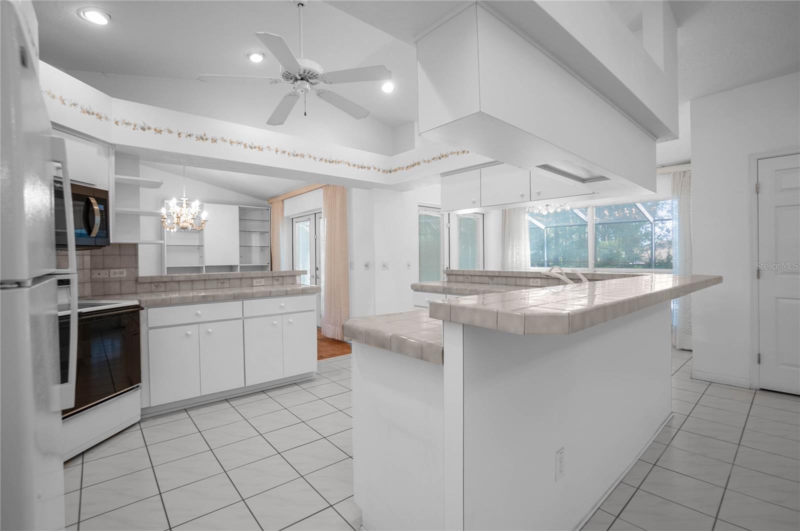 CAMBRIDGE GREENS CITRUS HILLS - Residential