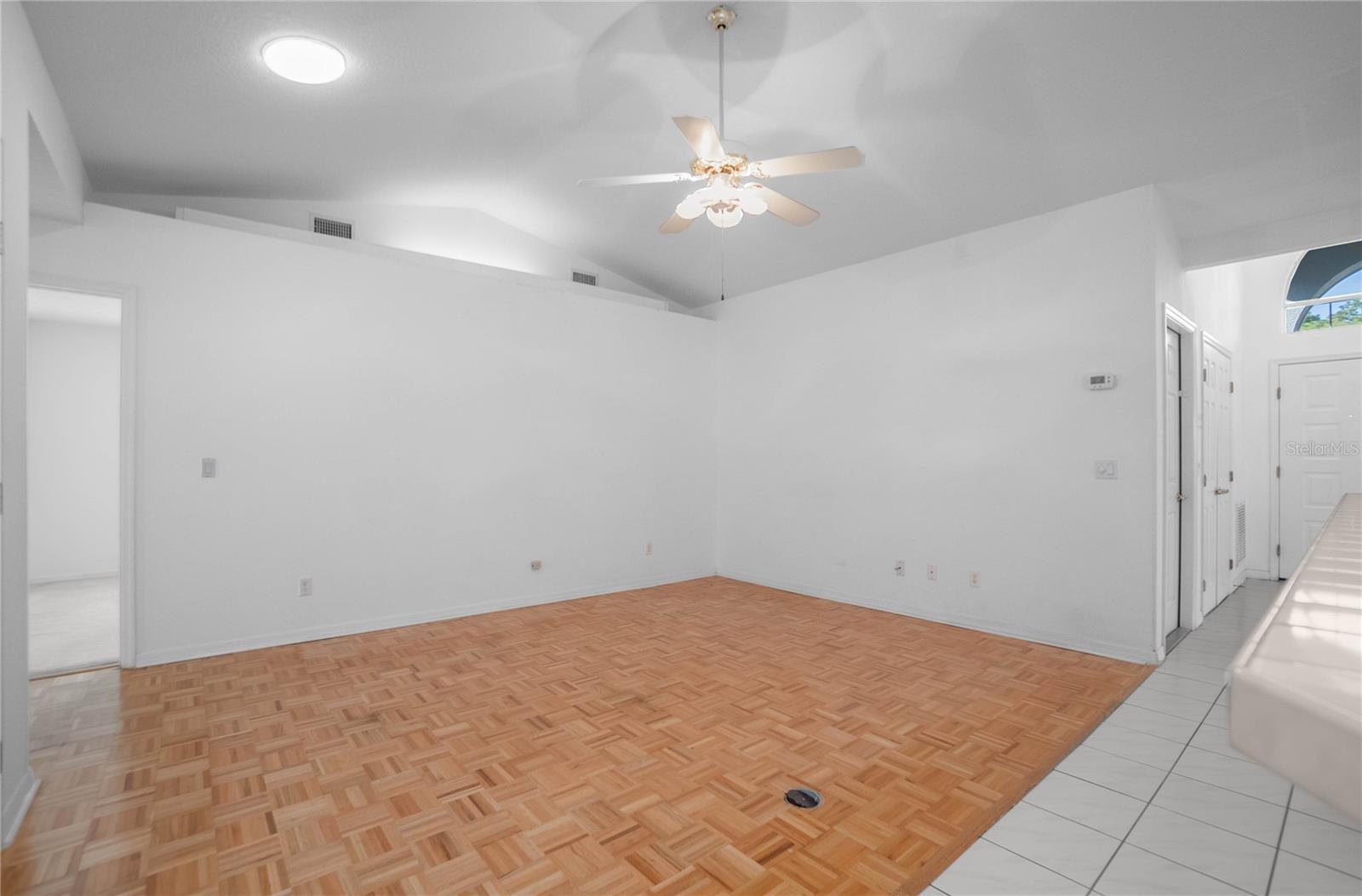 CAMBRIDGE GREENS CITRUS HILLS - Residential