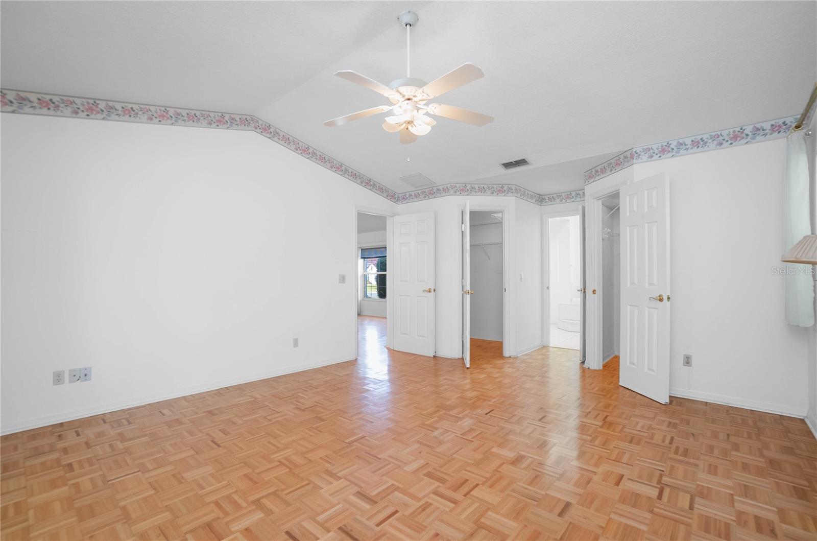 CAMBRIDGE GREENS CITRUS HILLS - Residential