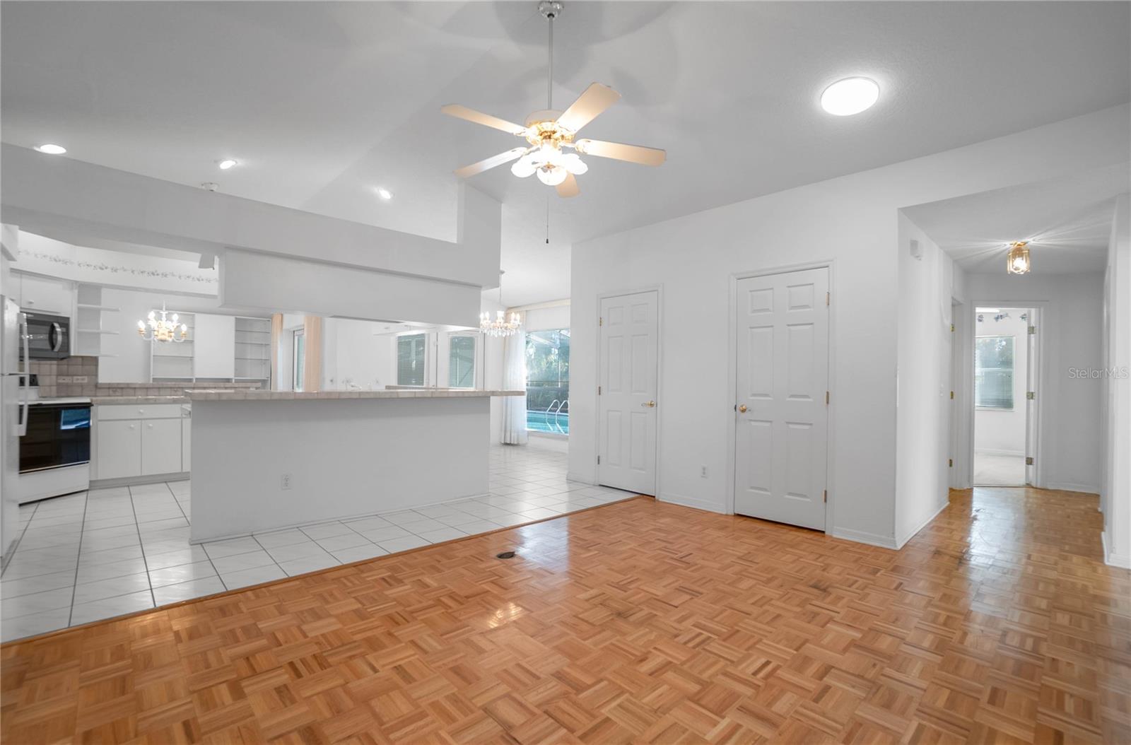 CAMBRIDGE GREENS CITRUS HILLS - Residential