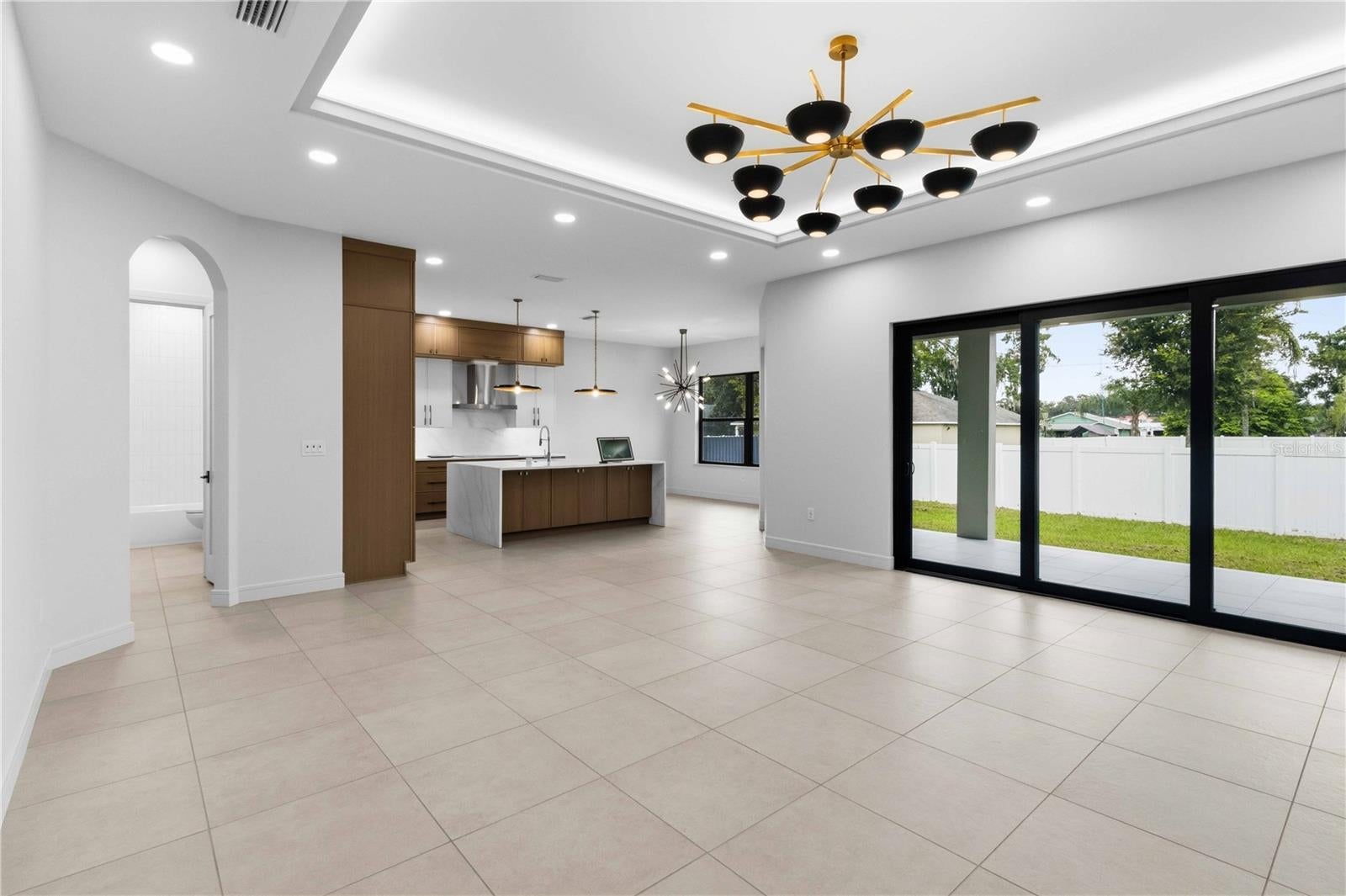 104 S MAKI ROAD
