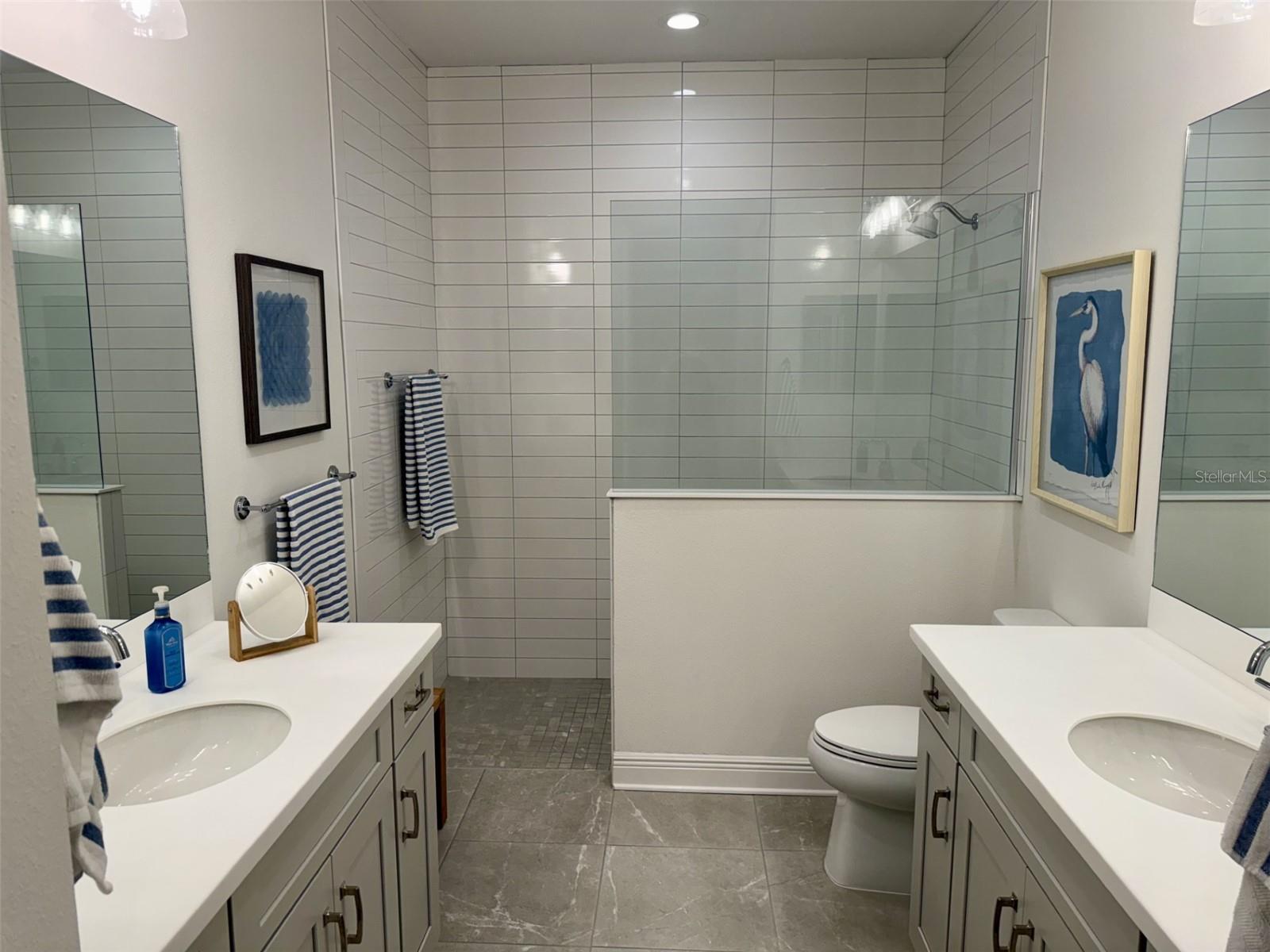 GRAND PALM PH 2B - Residential