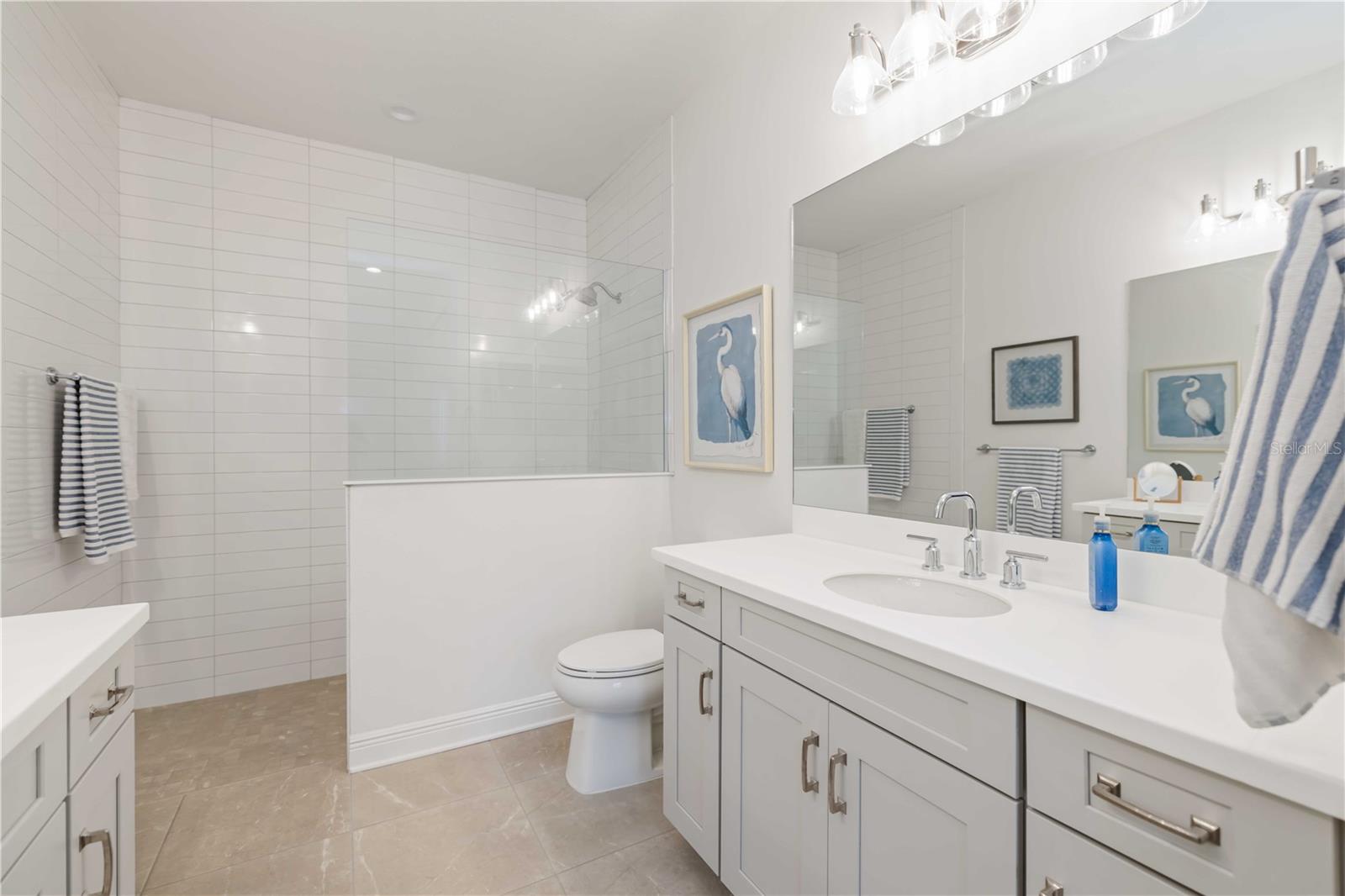 GRAND PALM PH 2B - Residential