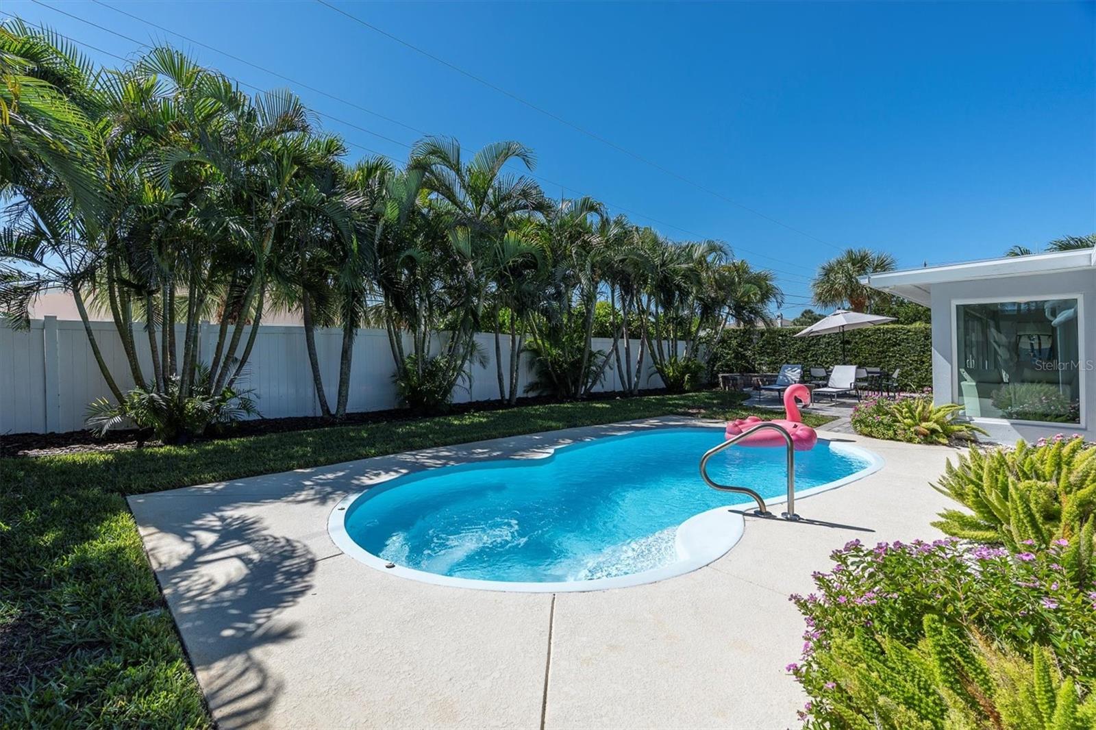 BELLEVUE ESTATES 6TH ADD - Residential Lease