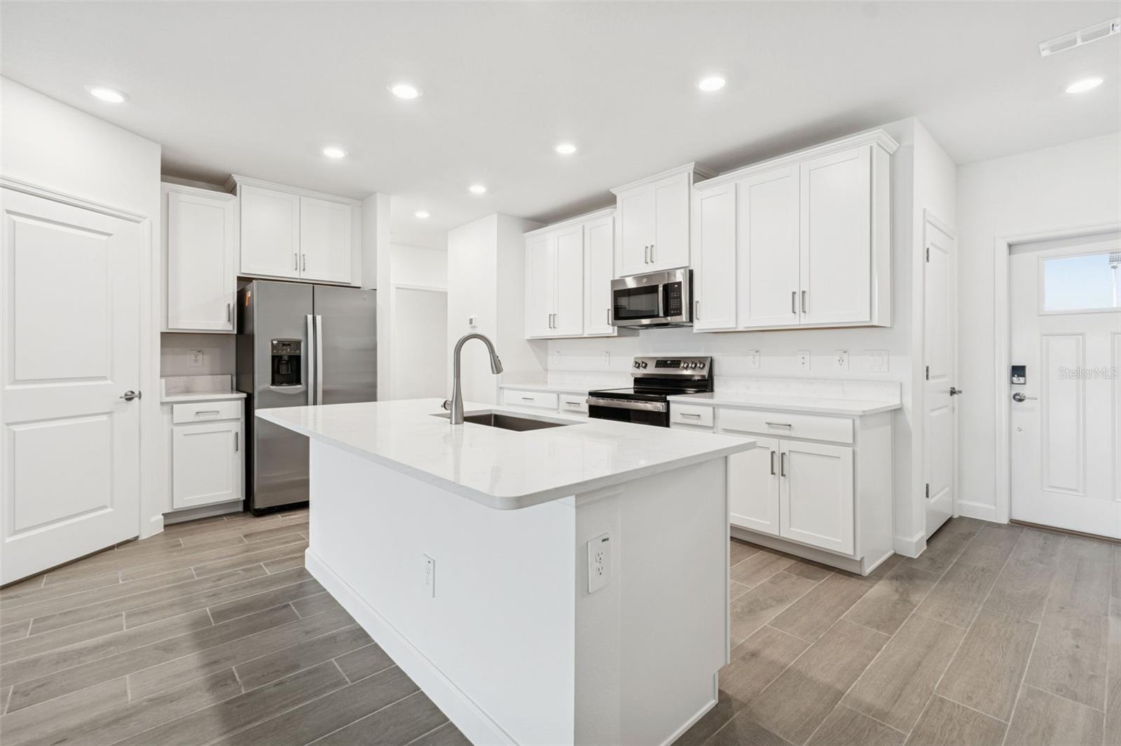 MIRADA ACTIVE ADULT - Residential Lease