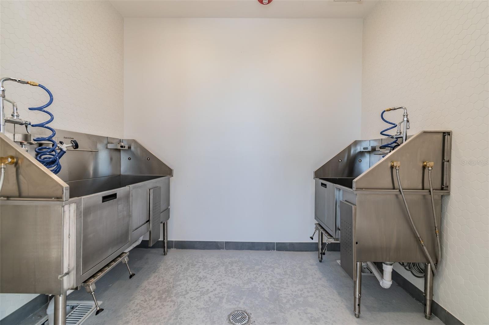 MIRADA ACTIVE ADULT - Residential Lease