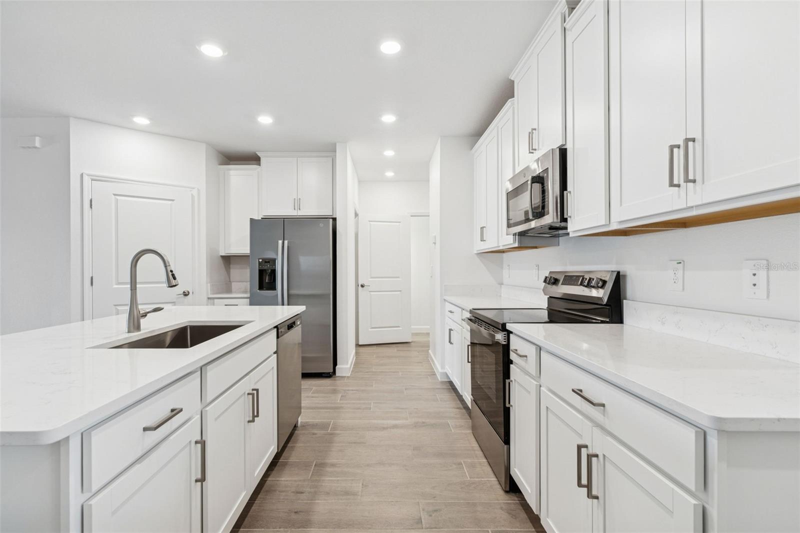 MIRADA ACTIVE ADULT - Residential Lease