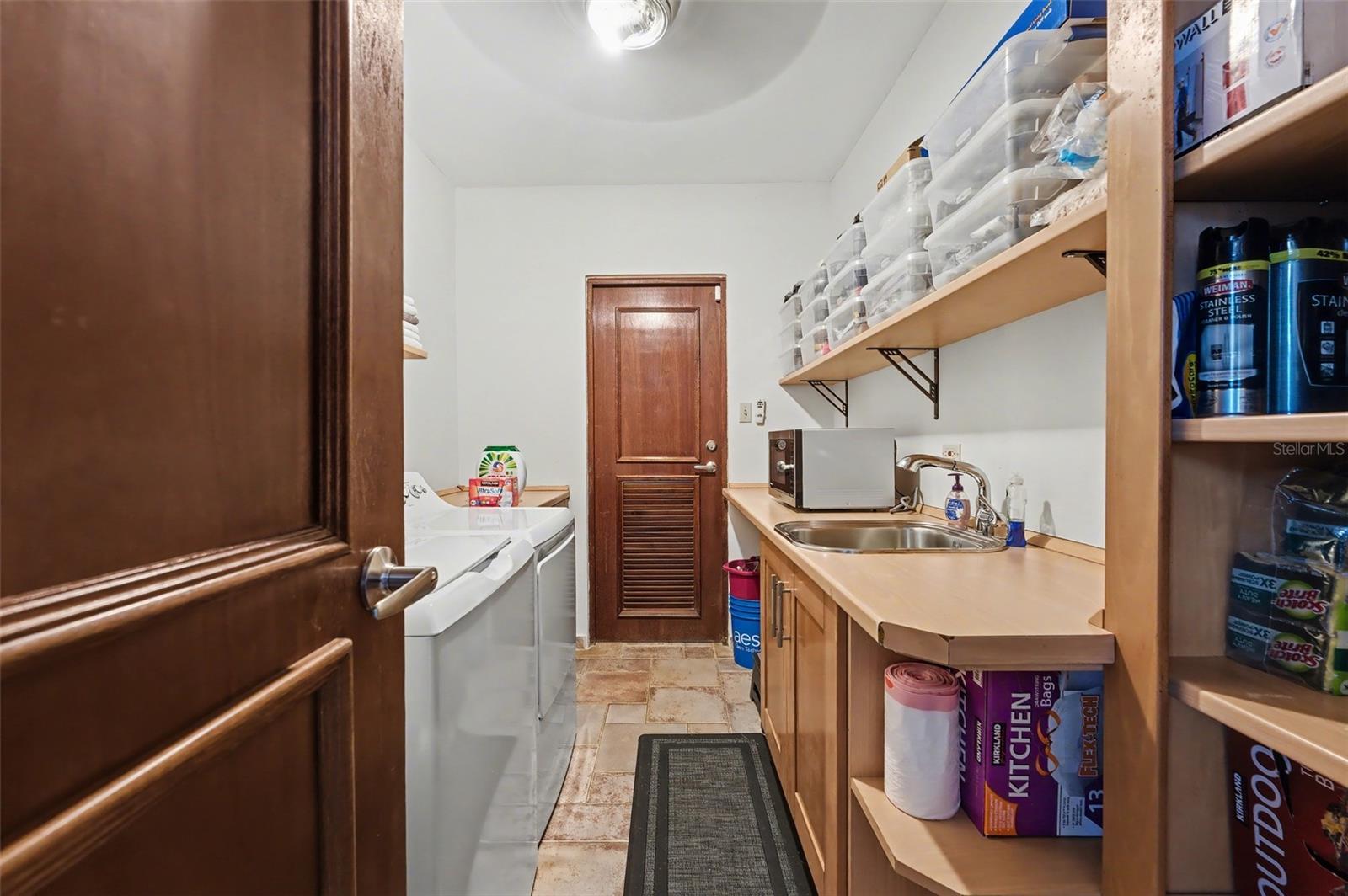 PASEO LAS PALMAS INC - Residential