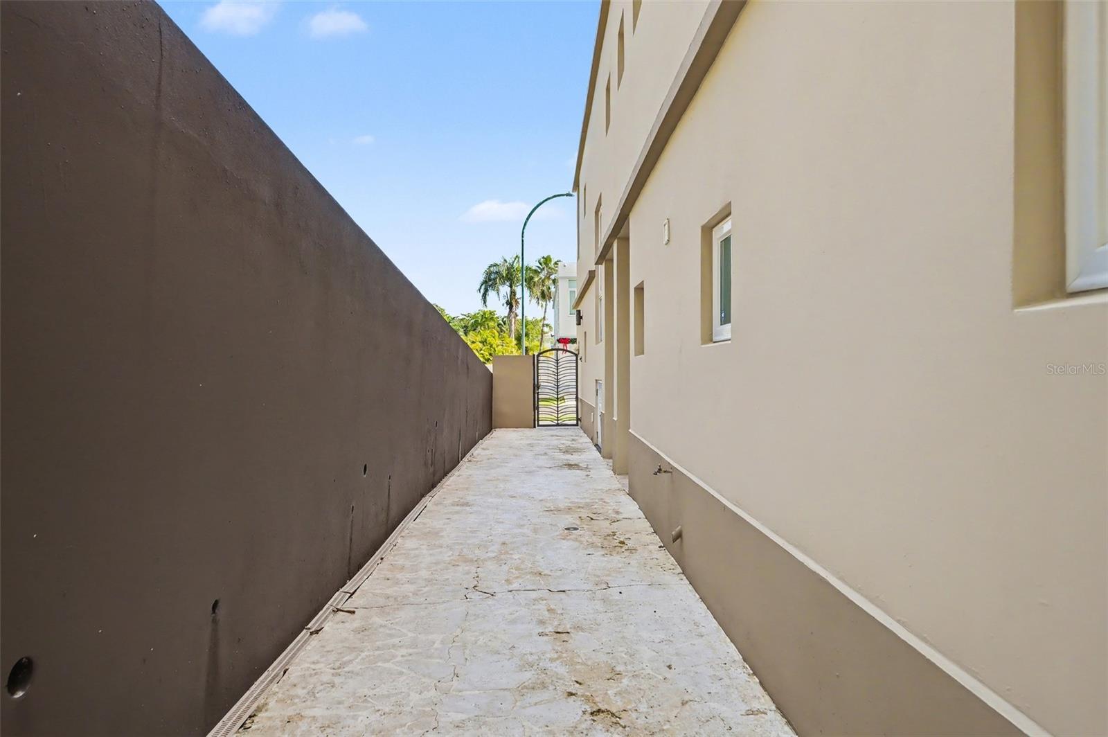 PASEO LAS PALMAS INC - Residential