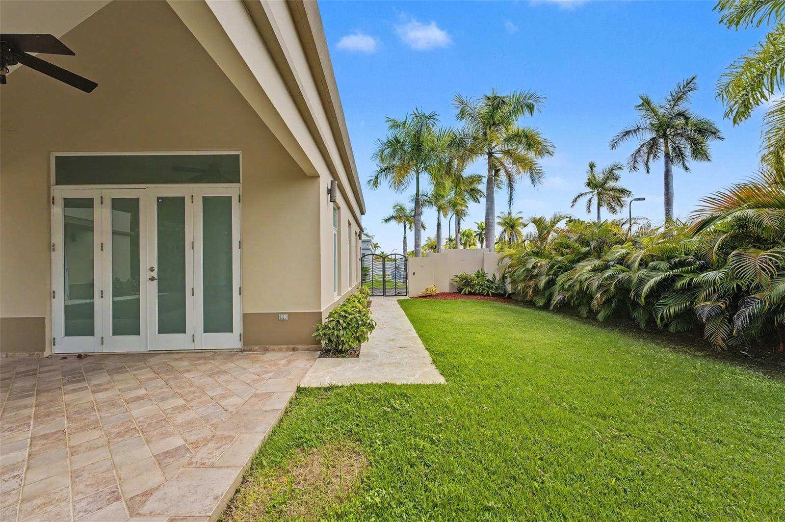 PASEO LAS PALMAS INC - Residential