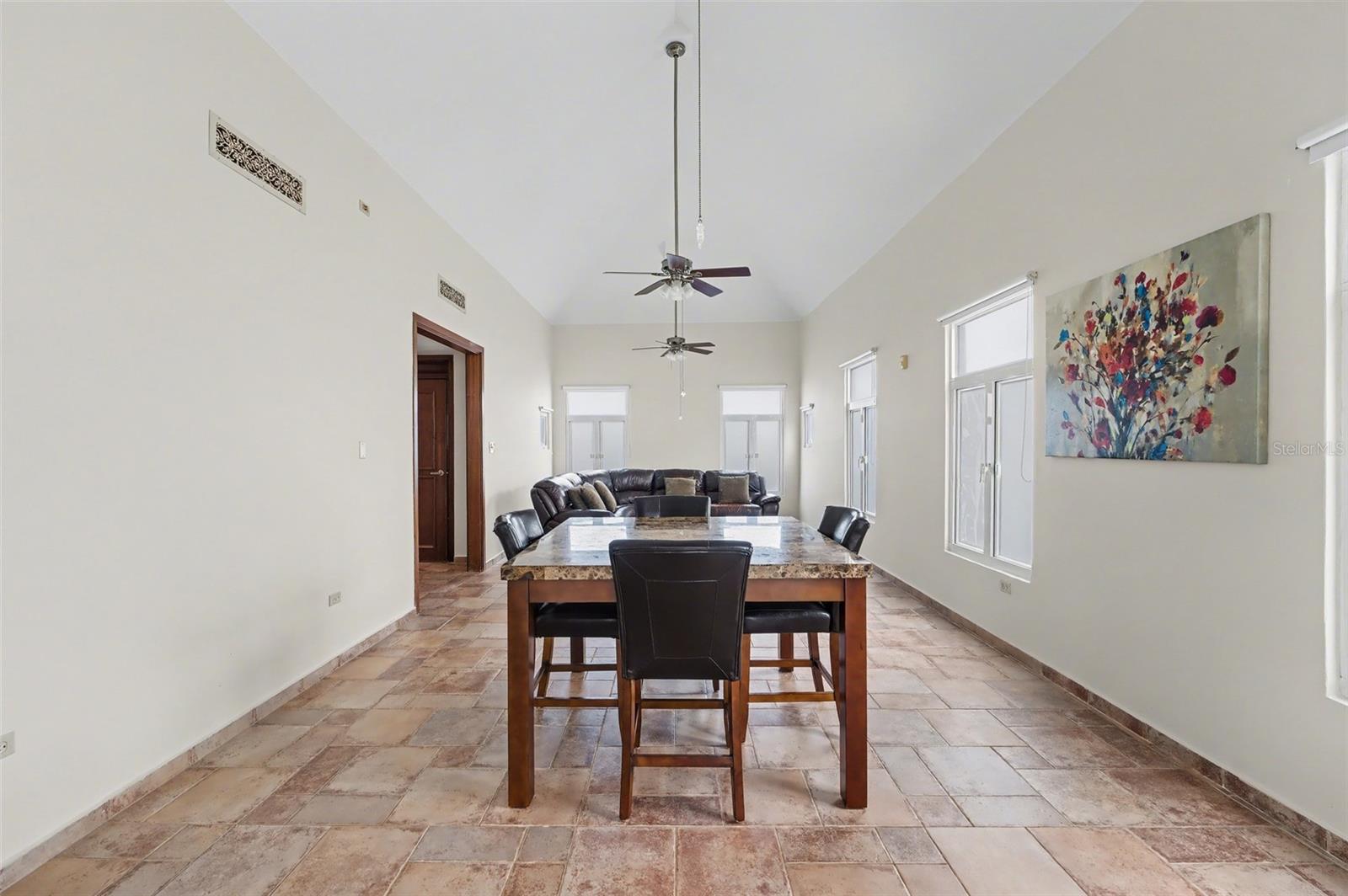 PASEO LAS PALMAS INC - Residential